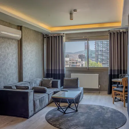 Marlen Bayrakli Hotell 4*