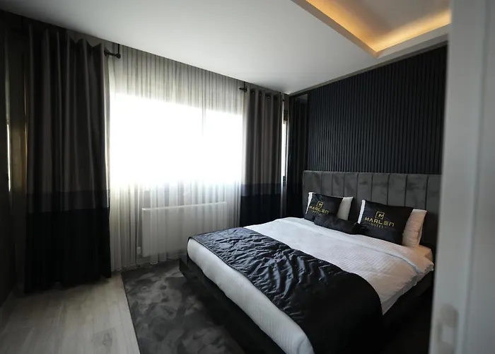 Marlen Bayrakli 4* Smirne