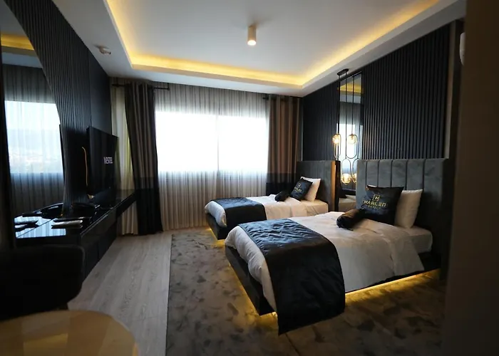 Hotel Marlen Bayrakli