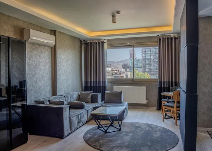 Marlen Bayrakli Hotel 4*