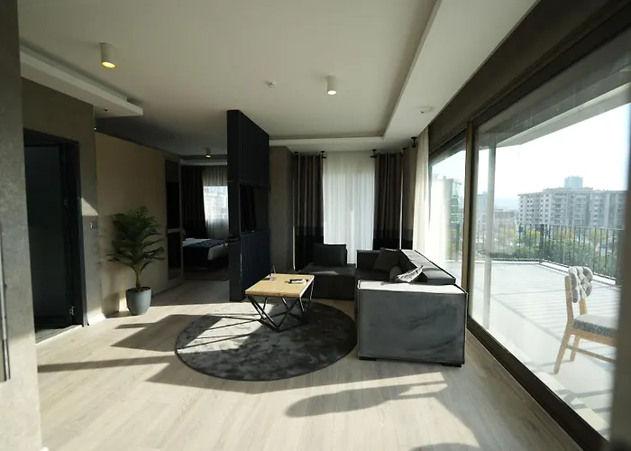 Marlen Bayrakli Hotel Smirne