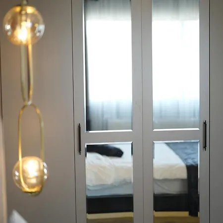 Hotel Marlen Bayrakli