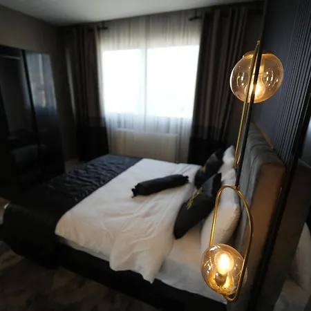 Szálloda Marlen Bayrakli 4*