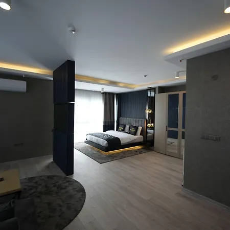 Marlen Bayraklı 4*