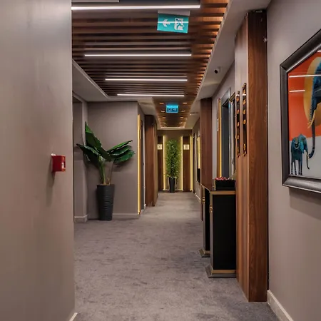 Marlen Bayrakli 4*