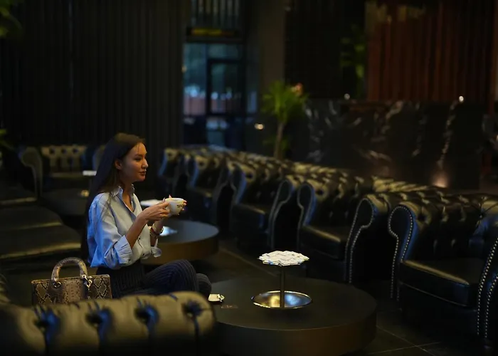 Hotel Marlen Bayrakli