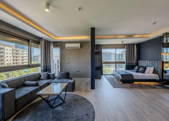 Marlen Bayraklı Otel