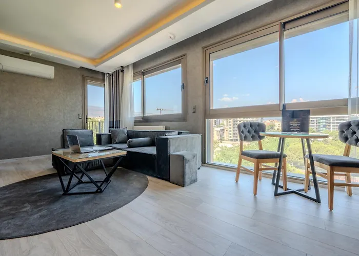 Otel Marlen Bayraklı 4*