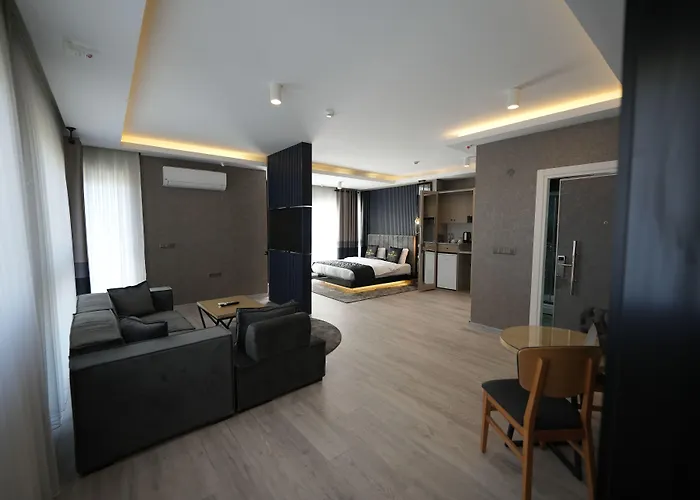 Hotel Marlen Bayrakli